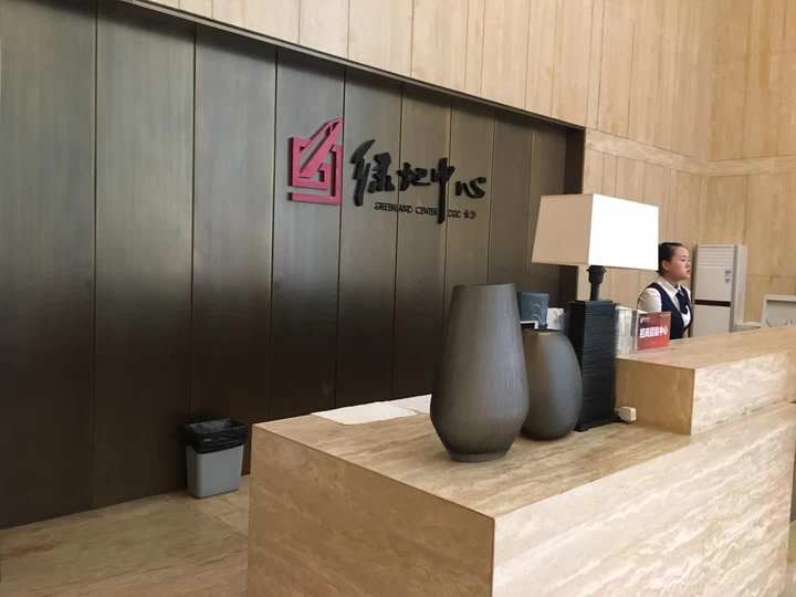 湖南长沙绿地中心石材结晶工程